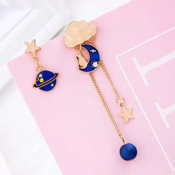 Jewelry - Blue Planet Cat Moon Stud Earrings